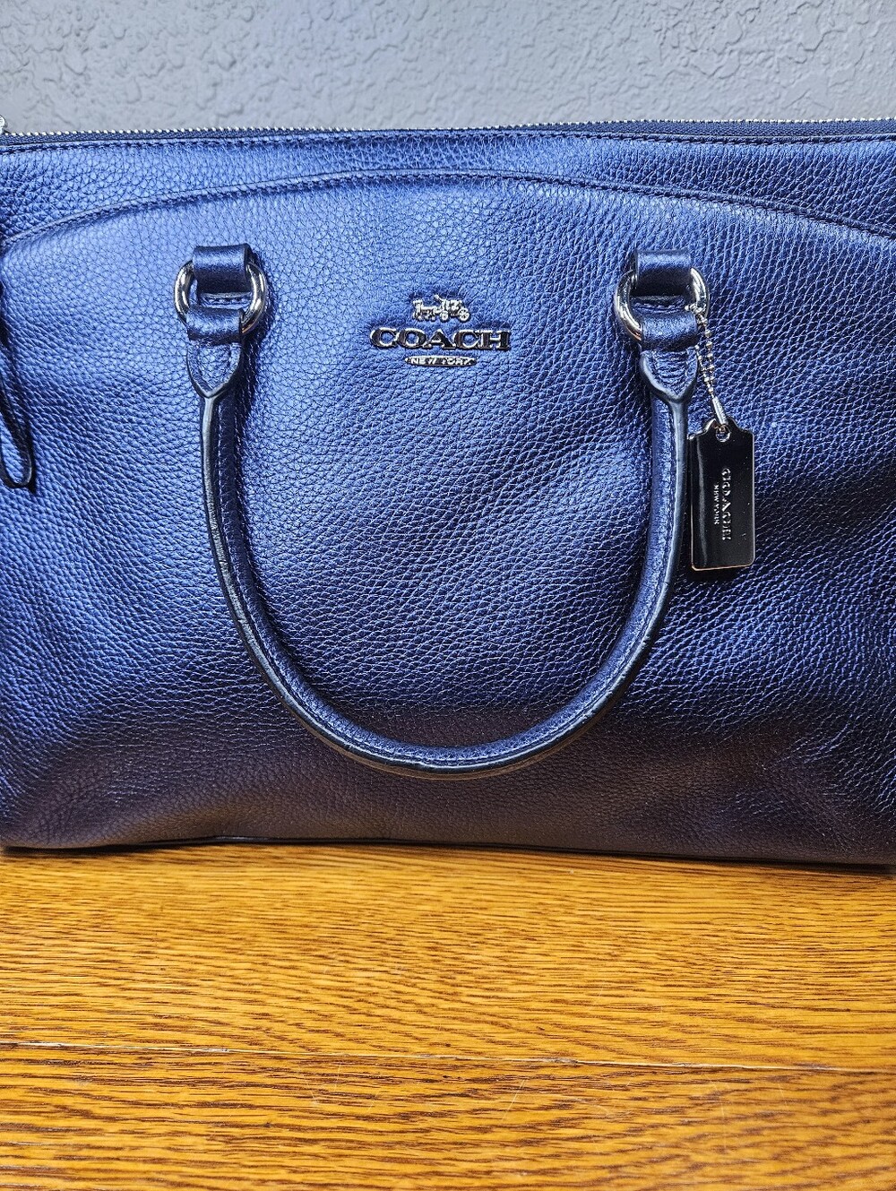 Coach Mia Satchel - Picture 2 of 15